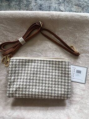 Jen & Co. Light Grey and Cream Crossbody Bag